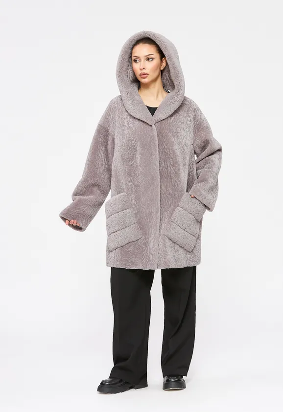 Фото Шуба из натурального астрагана лаванда с капюшоном - 2