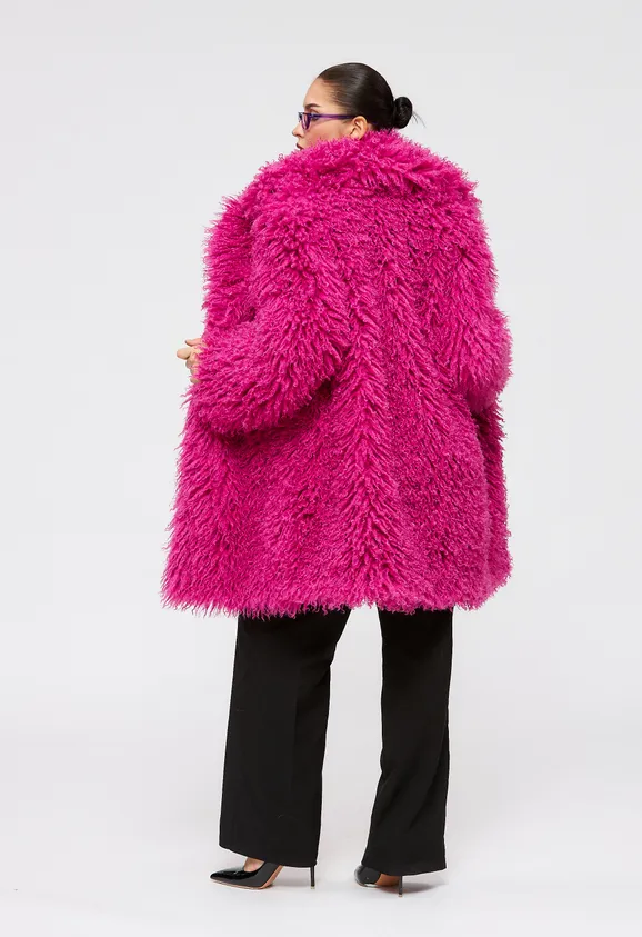 Фото Шуба из эко ламы фуксия с английским воротником - 8