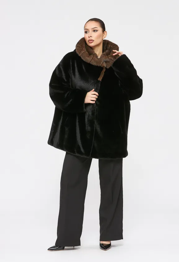 Фото Шуба из эко норки черная с капюшоном - 5