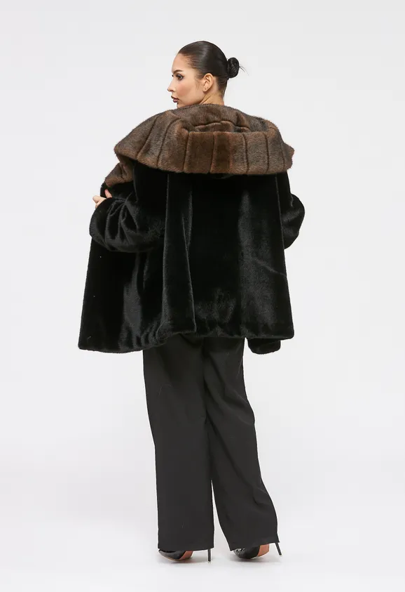 Фото Шуба из эко норки черная с капюшоном - 4