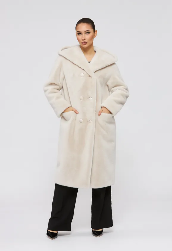 Фото Шуба из эко норки цвета жемчуг с капюшоном - 1