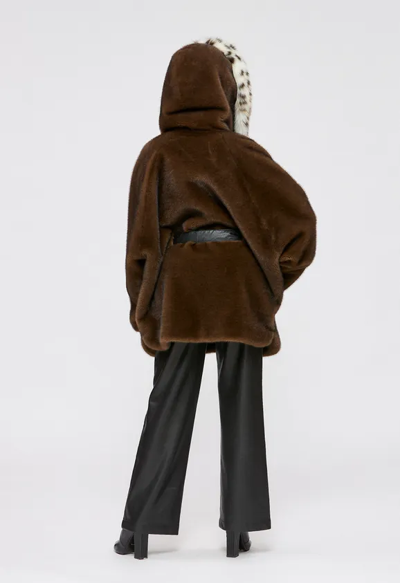 Фото Шуба из эко норки махагон с капюшоном из эко рыси - 8