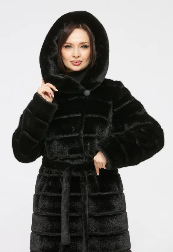 Фото Шуба из эко норки с капюшоном, черная - 9