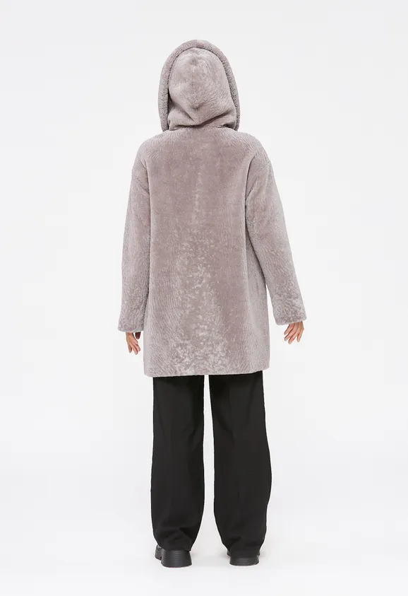 Фото Шуба из натурального астрагана керли лаванда с капюшоном - 8