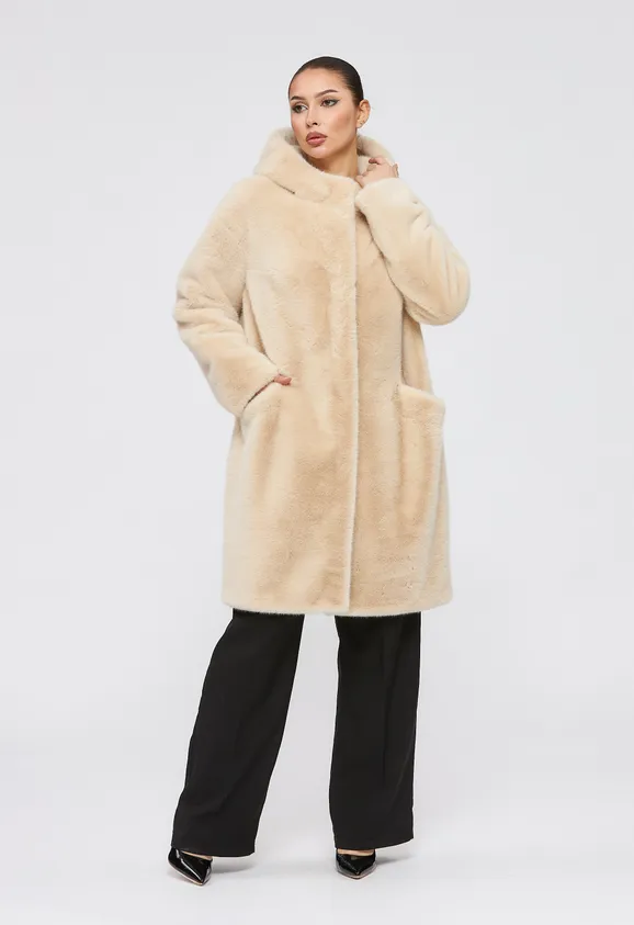 Фото Шуба из эко норки бежевая с капюшоном - 4