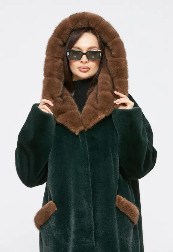 Фото Шуба из эко норки темно-зеленая с капюшоном - 5