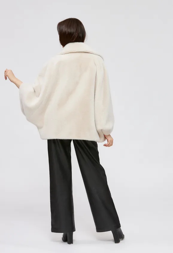 Фото Шуба из эко норки цвета жемчуг с воротником - 8