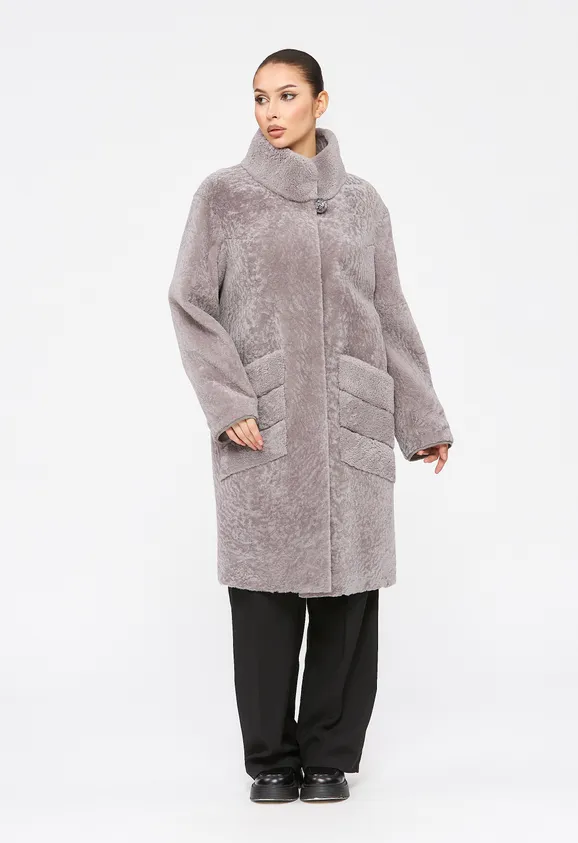 Фото Шуба из натурального астрагана керли лаванда с воротником стойка - 8