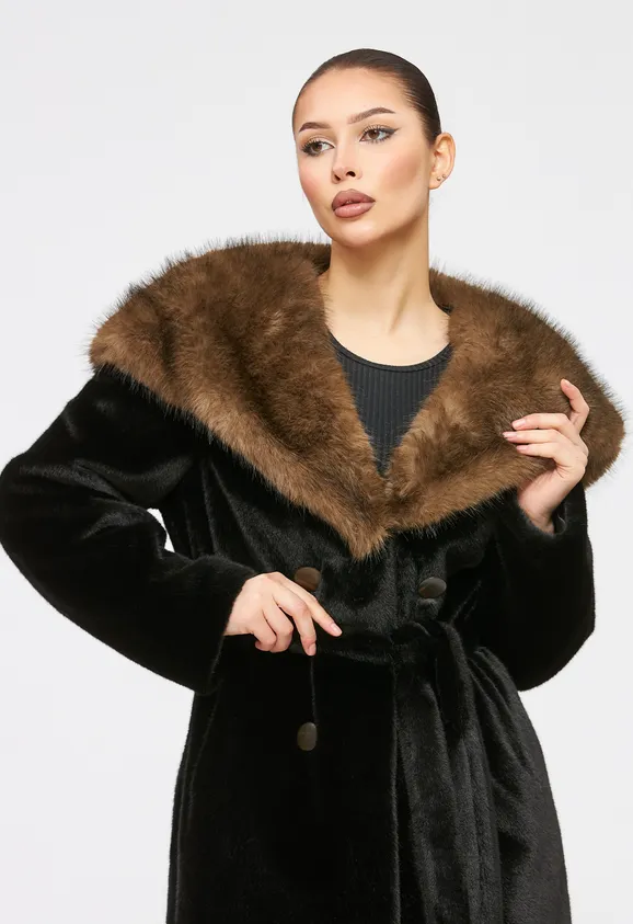 Фото Шуба из эко норки черная с капюшоном из эко соболя - 5