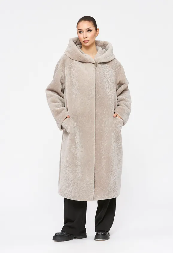 Фото Шуба из натурального астрагана жемчуг с капюшоном - 1