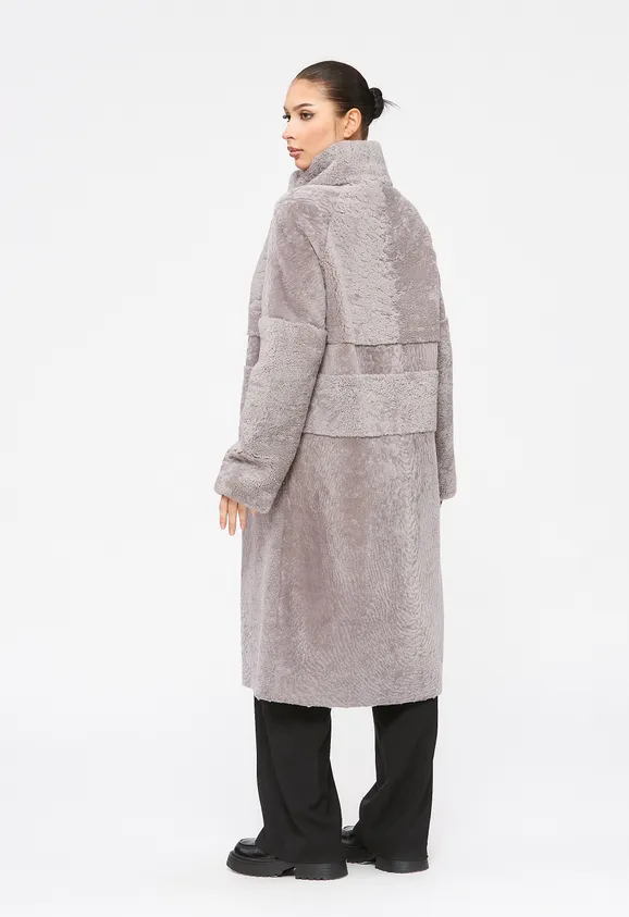 Фото Шуба из натурального астрагана керли лаванда с воротником стойка - 5