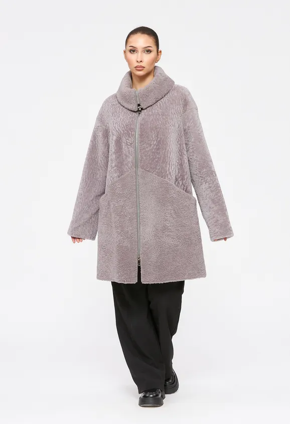 Фото Шуба из натурального астрагана керли лаванда с воротником стойка - 1