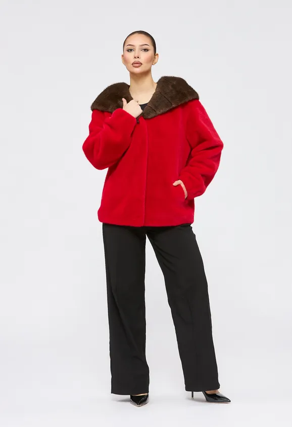 Фото Шуба из эко норки красная с капюшоном - 5