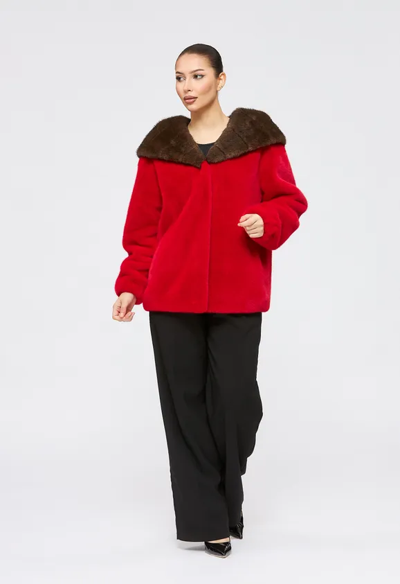 Фото Шуба из эко норки красная с капюшоном - 9