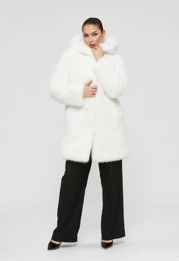 Фото Шуба из эко песца белая с капюшоном - 5