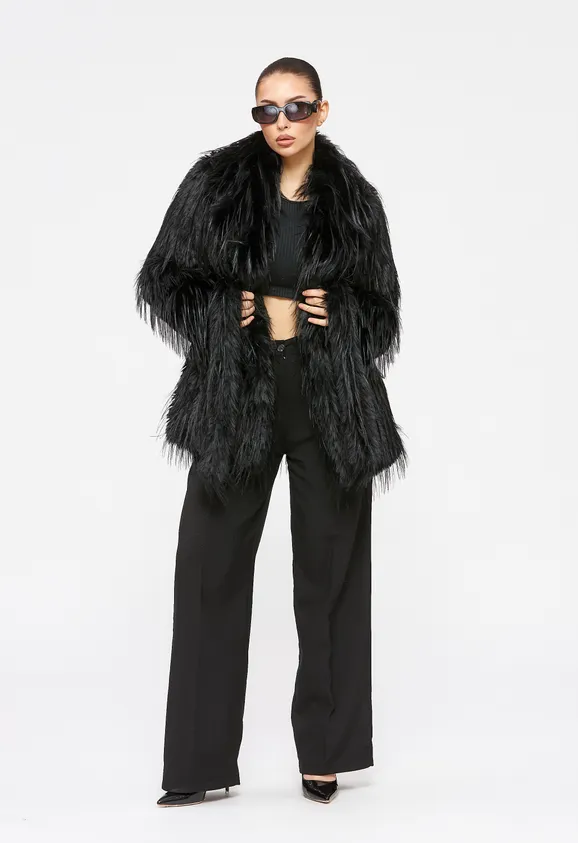 Фото Шуба из эко страуса черная с английским воротником - 6