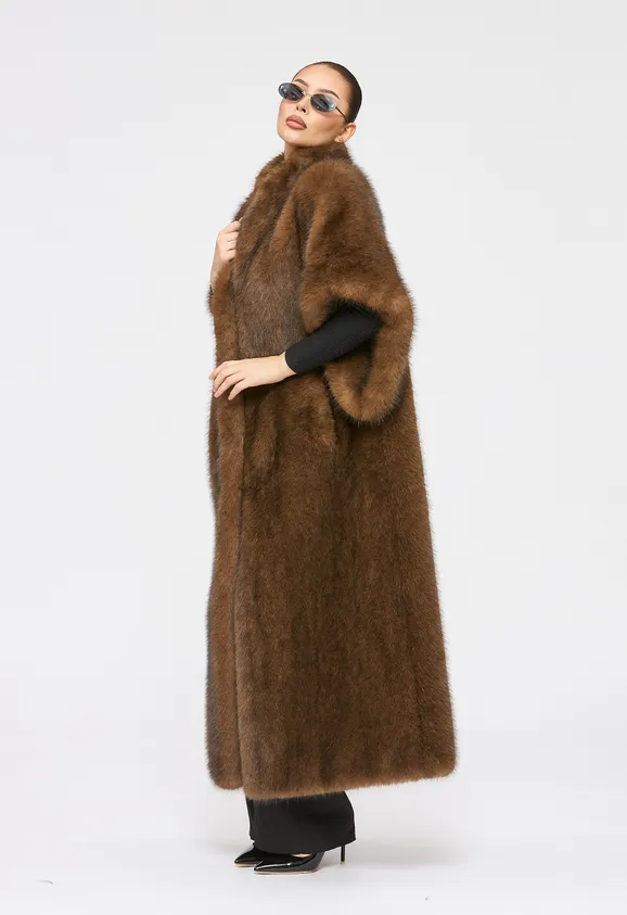 Фото Жилет из эко соболя - 9