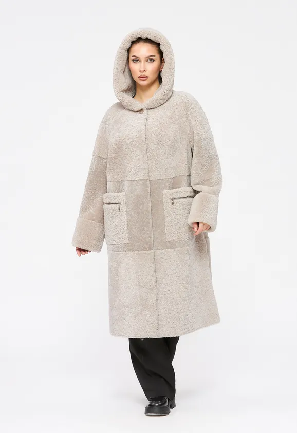 Фото Шуба из натурального астрагана керли жемчуг с воротником - 1