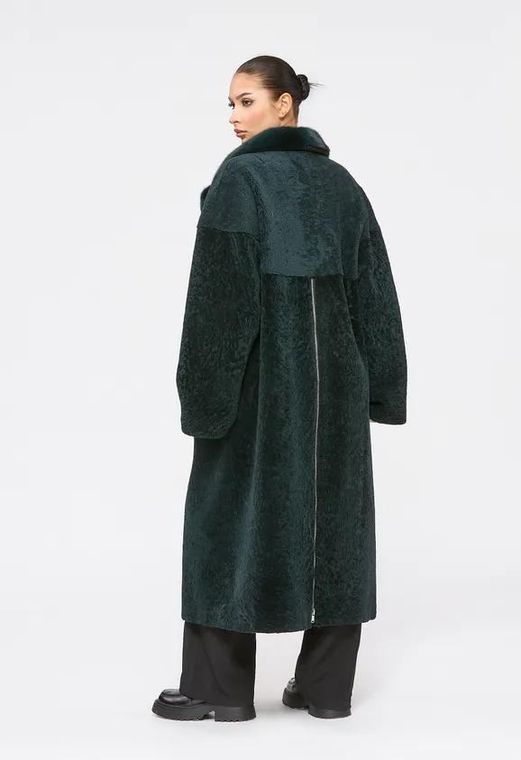 Фото Шуба из натурального астрагана изумруд с английским воротником из натуральной норки - 4