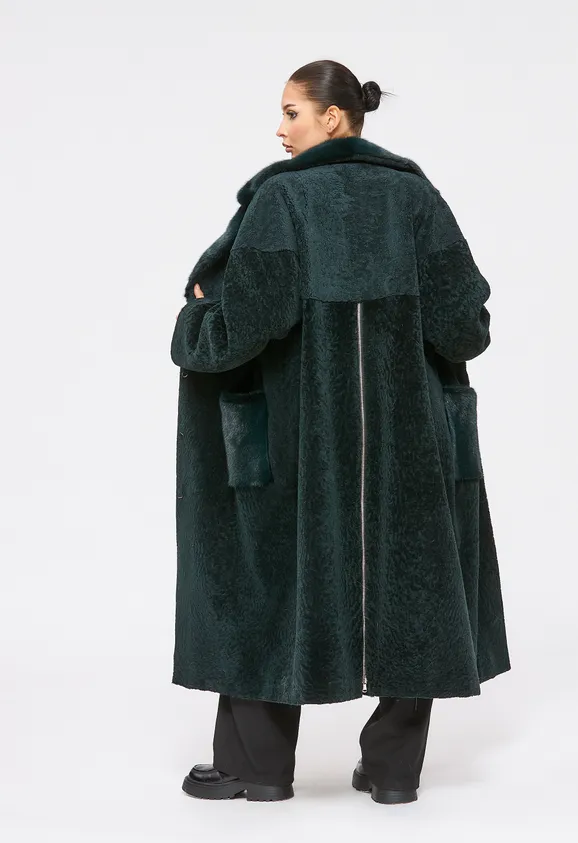 Фото Шуба из натурального астрагана изумруд с английским воротником из натуральной норки - 9
