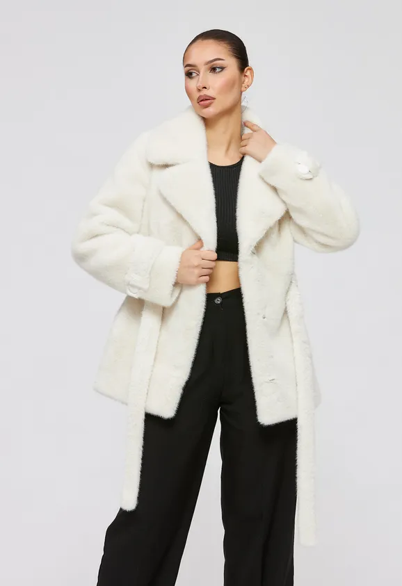 Фото Шуба из эко норки белая с английским воротником - 4
