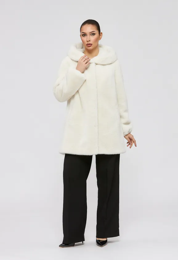 Фото Шуба из эко норки белая с капюшоном - 3