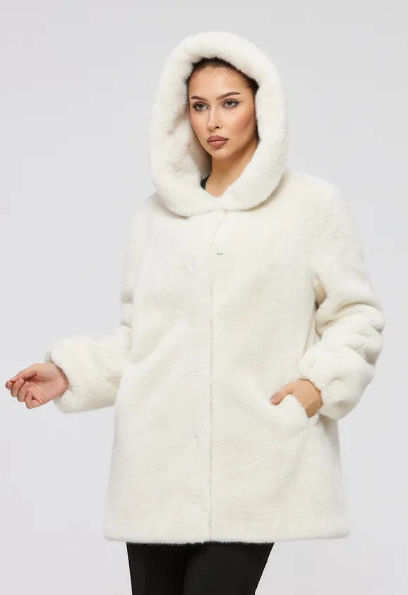 Фото Шуба из эко норки белая с капюшоном - 1