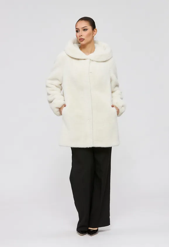 Фото Шуба из эко норки белая с капюшоном - 7