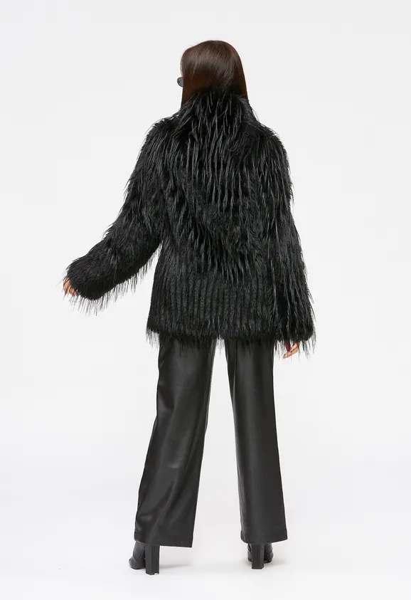 Фото Шуба из эко страуса черная с воротником стойка - 7