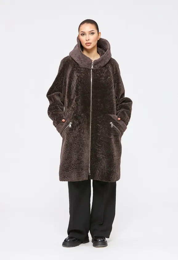 Фото Шуба из натурального астрагана керли мокко с капюшоном - 2