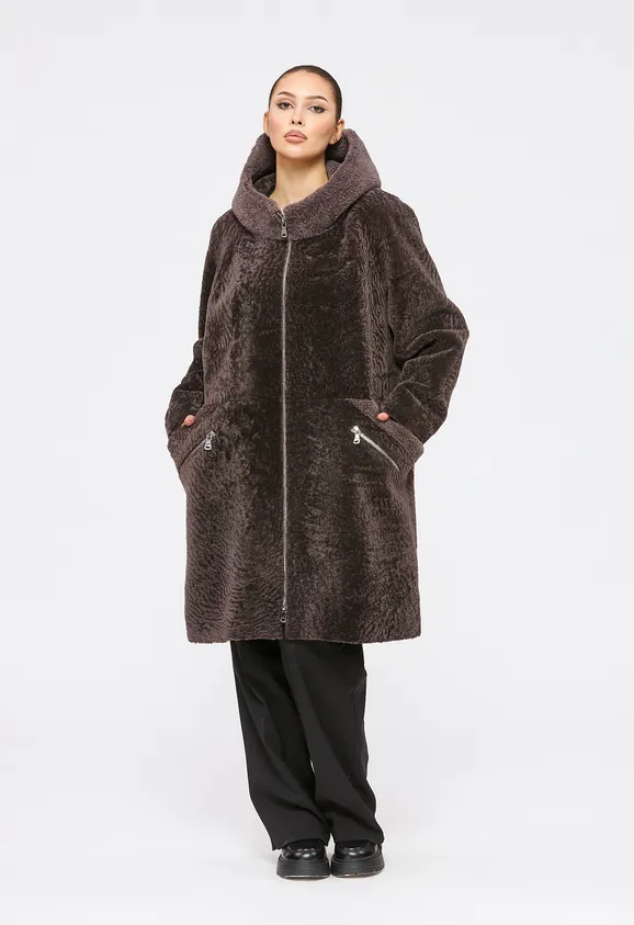 Фото Шуба из натурального астрагана керли мокко с капюшоном - 1