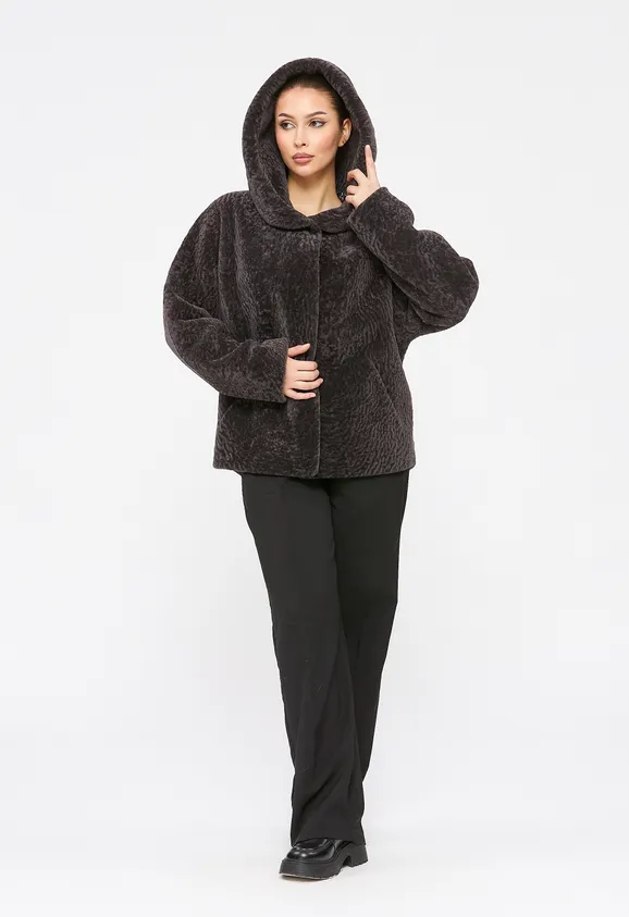 Фото Шуба из натурального астрагана мокко с капюшоном - 7