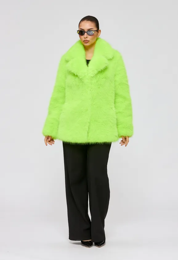 Фото Шуба из эко песца салатовая с английским воротником - 4