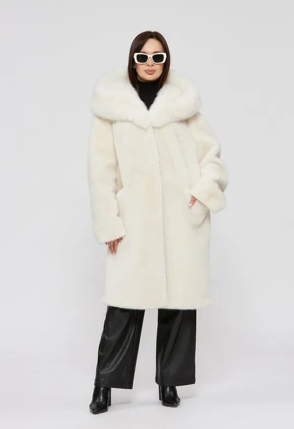 Фото Шуба из эко норки белая с капюшоном из эко песца - 5