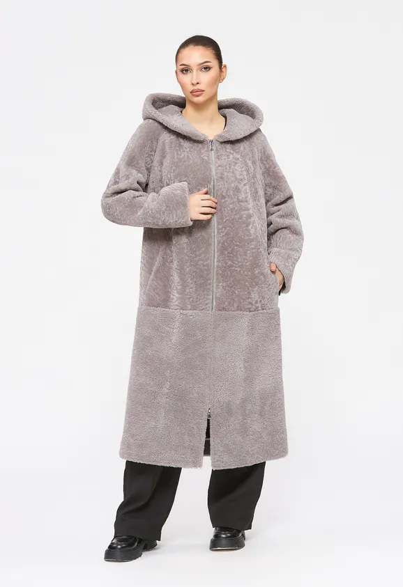 Фото Шуба из натурального астрагана керли лаванда с капюшоном - 6