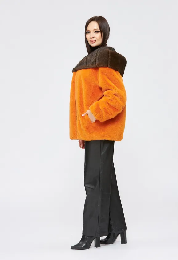Фото Шуба из эко норки оранжевая с капюшоном - 7