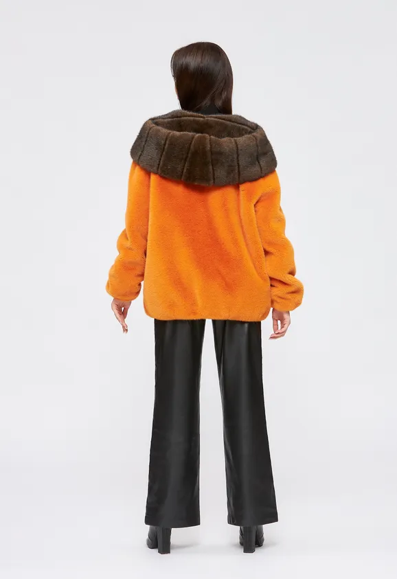 Фото Шуба из эко норки оранжевая с капюшоном - 9