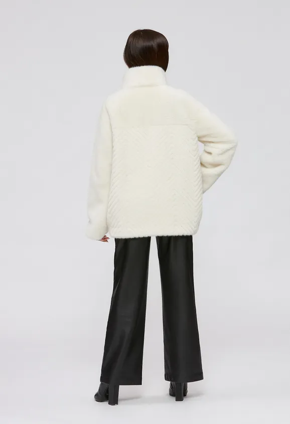 Фото Шуба из эко норки белая с воротником стойка - 6