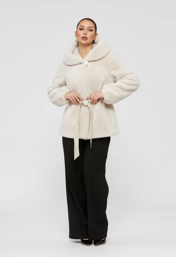 Фото Шуба из эко норки цвета жемчуг с капюшоном - 7