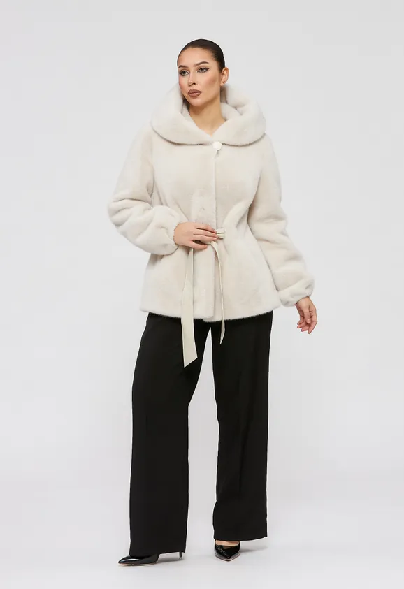 Фото Шуба из эко норки цвета жемчуг с капюшоном - 4