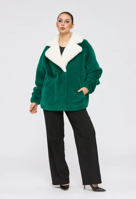 Фото Шуба из эко норки зеленая с английским воротником - 1