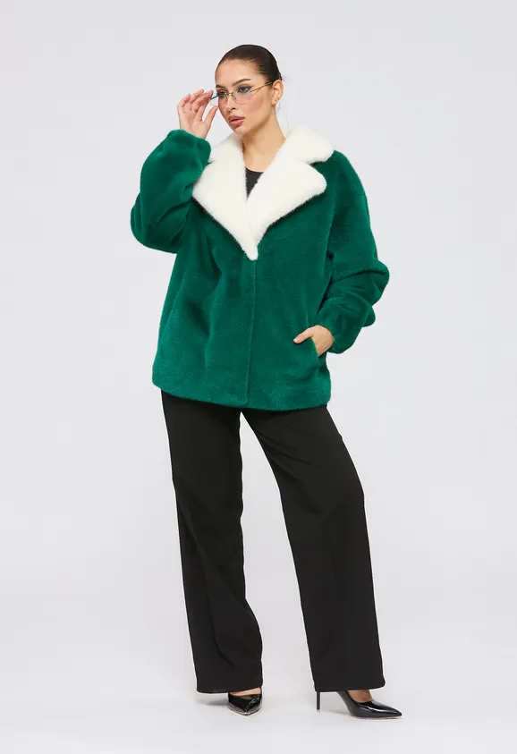 Фото Шуба из эко норки зеленая с английским воротником - 2