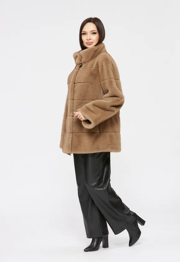 Фото Шуба из эко норки капучино с воротником стойка - 6