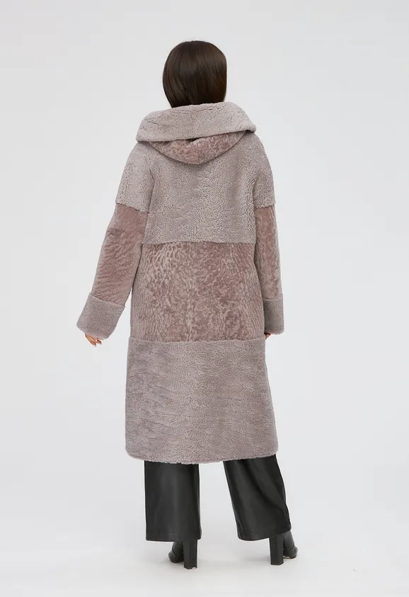 Фото Шуба из натурального астрагана керли лаванда с капюшоном - 9