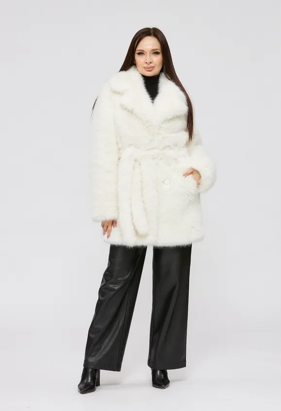 Фото Шуба из эко песца белая с английским воротником - 6
