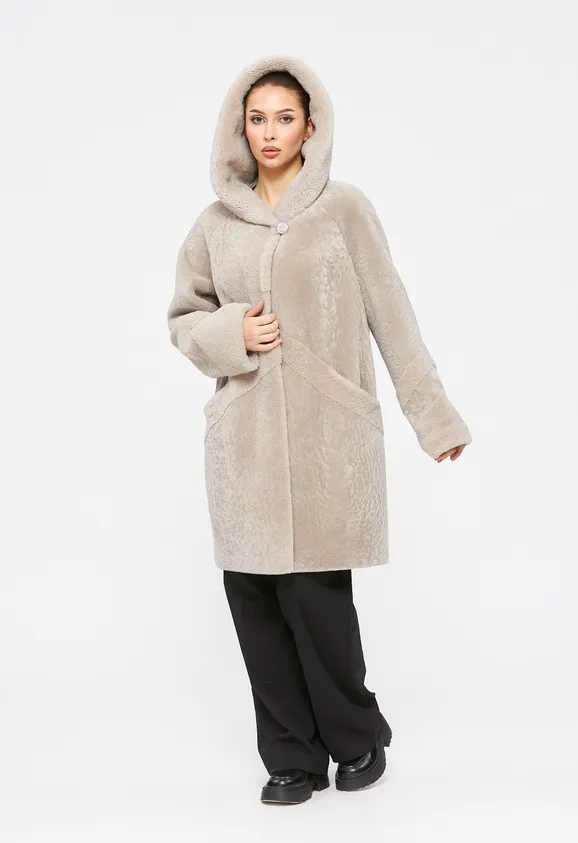 Фото Шуба из натурального астрагана керли жемчуг с капюшоном - 3