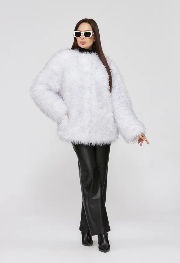 Фото Шуба из эко ламы бело-серая с воротником стойка - 4