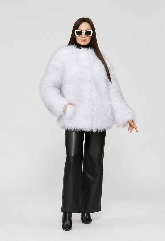 Фото Шуба из эко ламы бело-серая с воротником стойка - 3