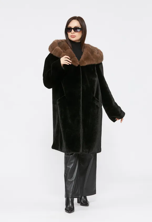 Фото Шуба из эко норки черная с капюшоном - 2