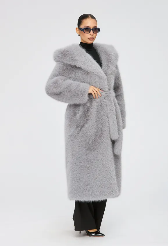 Фото Шуба из эко песца серая с капюшоном - 2
